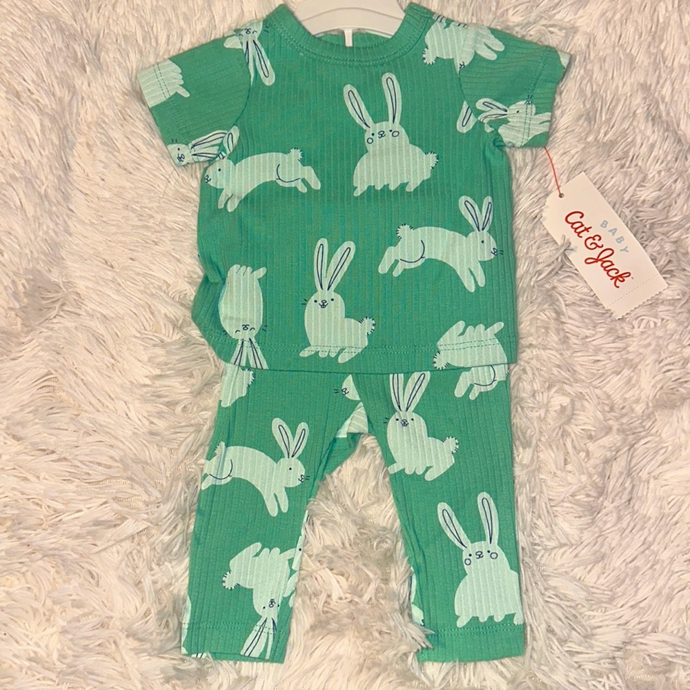 Bunny Ribbed outfit